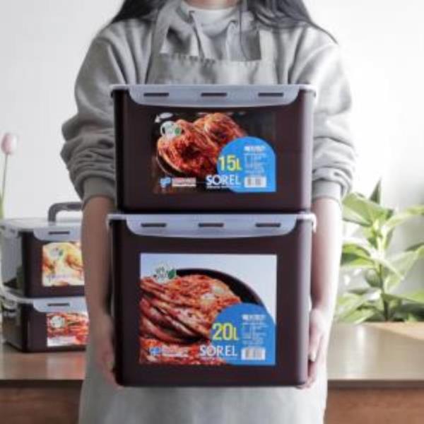 김치를 신선하게 보관하는 초코 김치통 15L 20L